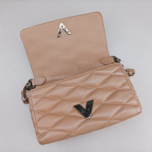 Pre-owned Louis Vuitton GO-14MM Beige Leather  shoulderbag | stylenewstar