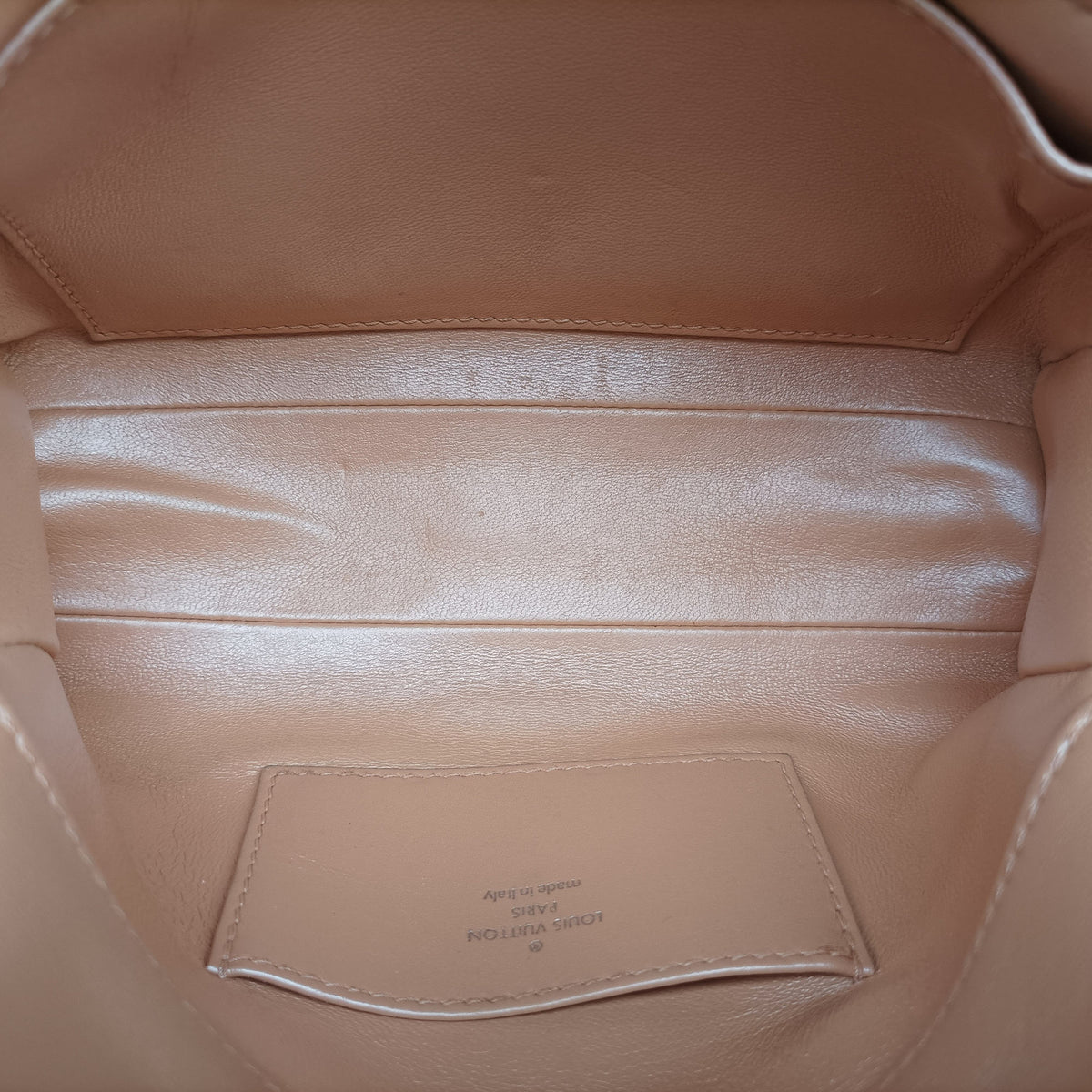 Pre-owned Louis Vuitton GO-14MM Beige Leather  shoulderbag | stylenewstar