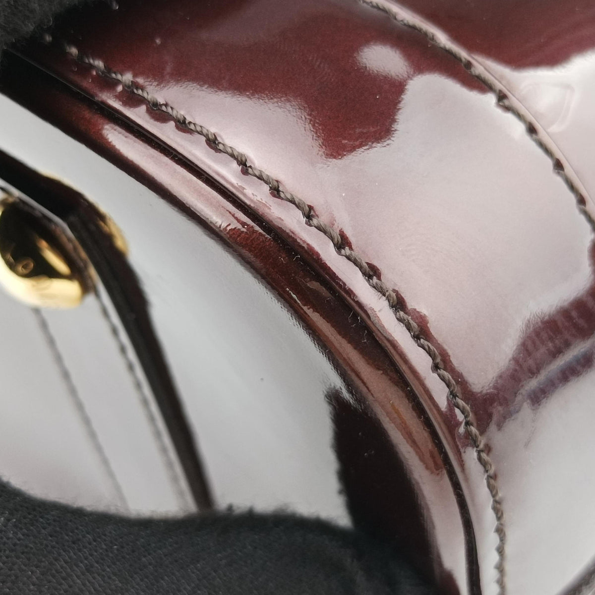 Secondhand Louis Vuitton Alma PM Amarante Vernis M91611 handbag | stylenewstar