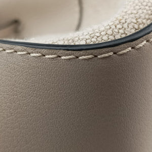 Pre-owned Loewe Hammock Beige Canvas × Leather  shoulderbag | stylenewstar