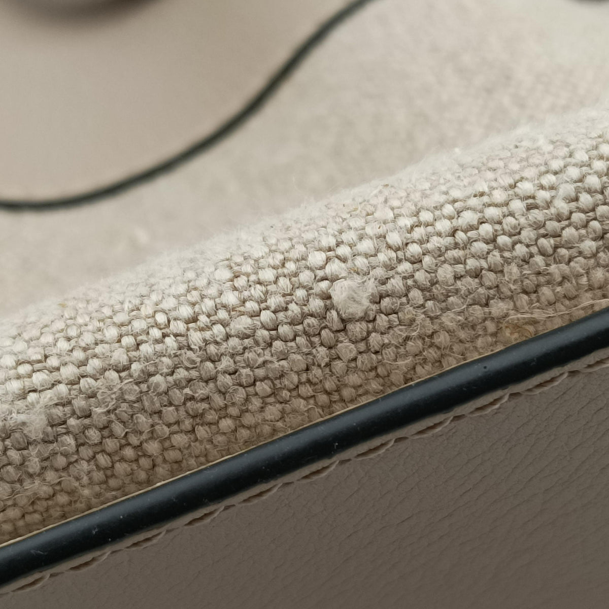 Pre-owned Loewe Hammock Beige Canvas × Leather  shoulderbag | stylenewstar
