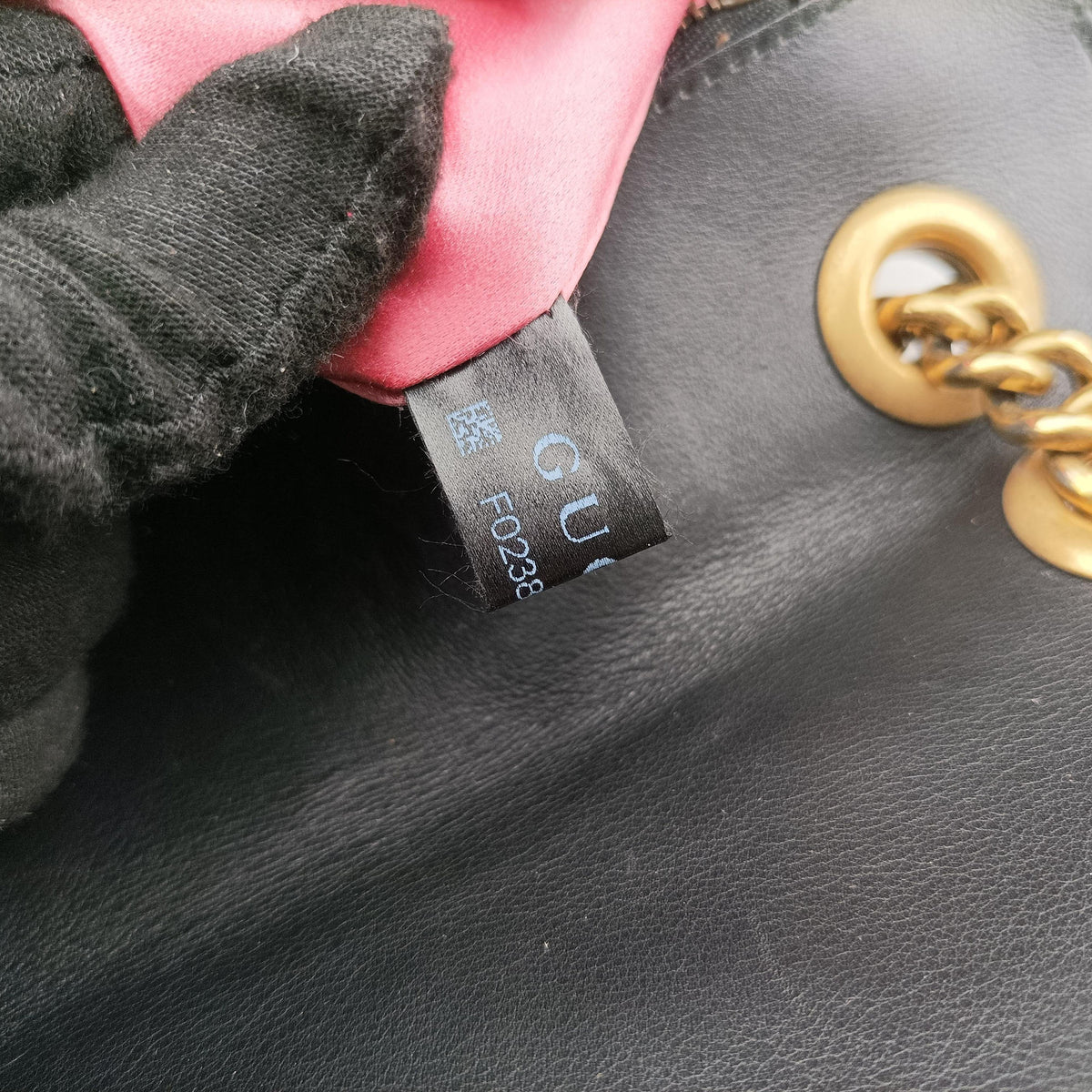 Pre-owned Gucci GG Marmont Black velour 443497 shoulderbag | stylenewstar