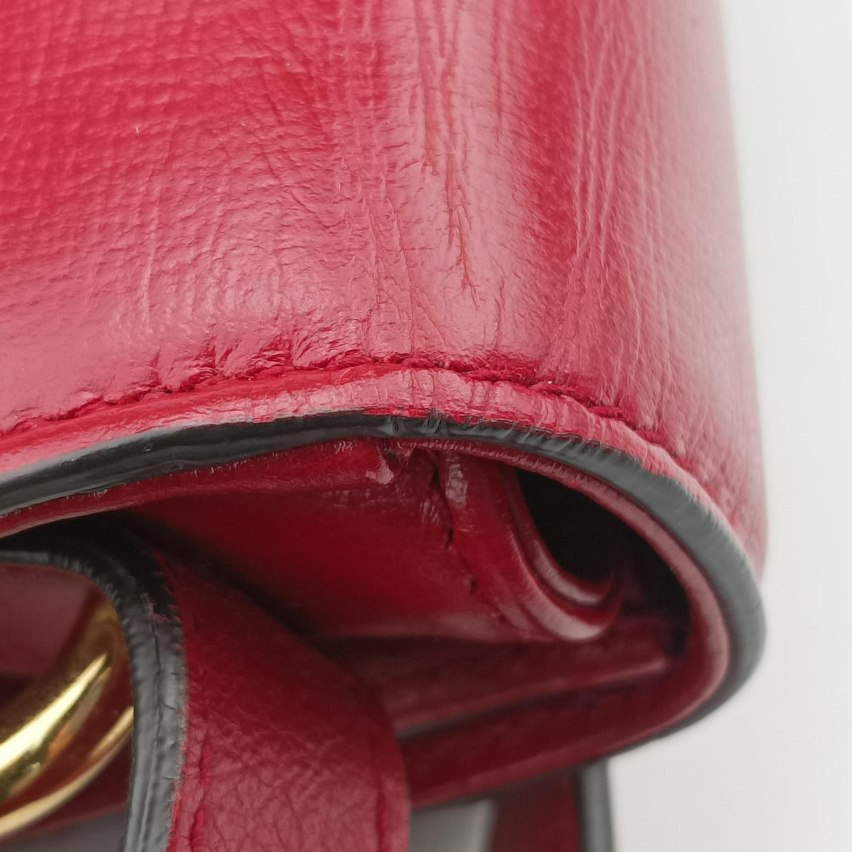 Pre-owned Gucci GG Ring GG Marmont Red Leather 589474 shoulderbag | stylenewstar